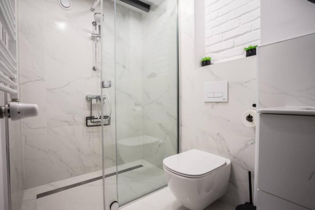 5Eco Apart Pearl Jagiellonska 27 Warszawa Old Town Екстериор снимка